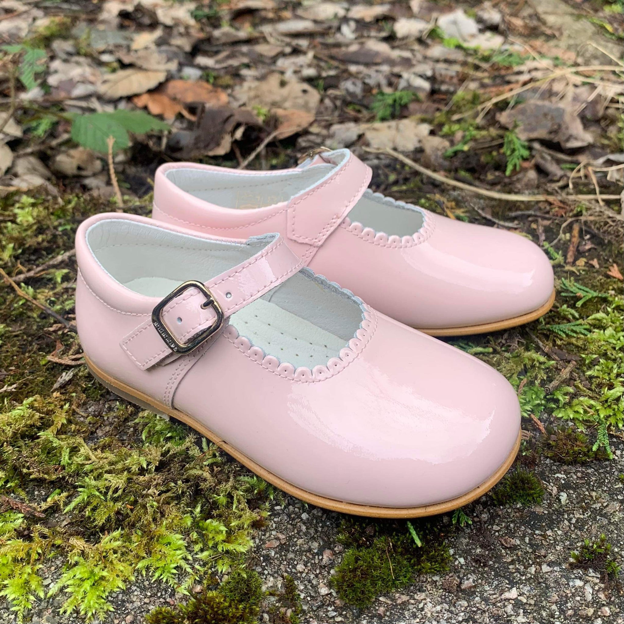 Andanines baby girl shoes online