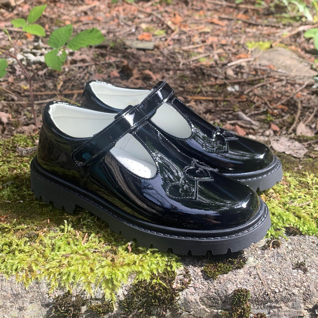 Andanines 242411-3 Black Patent School Shoes